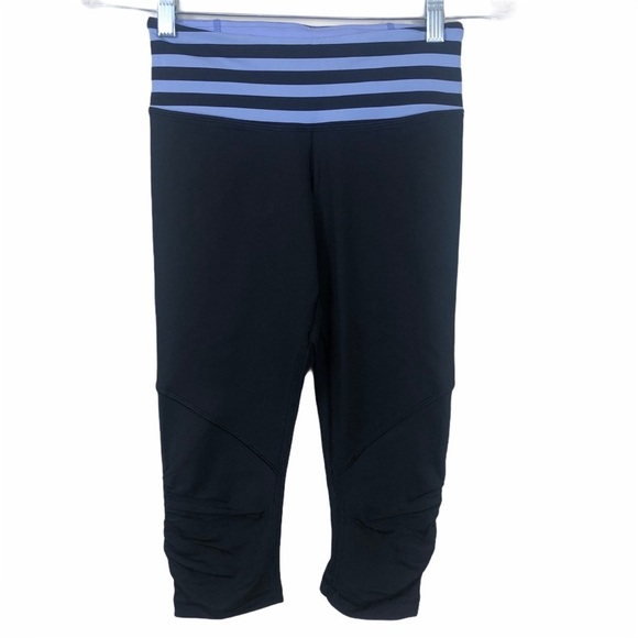 Lululemon Run For Your Life Crop Black Leggings Workout Active Size 4 - Picture 4 of 14